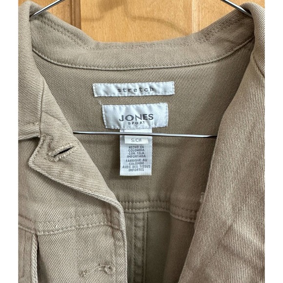 EUC, Jones Sport Women's Tan Sz Small Long Sleeve Metal Button Jacket w/stretch - Picture 5 of 15